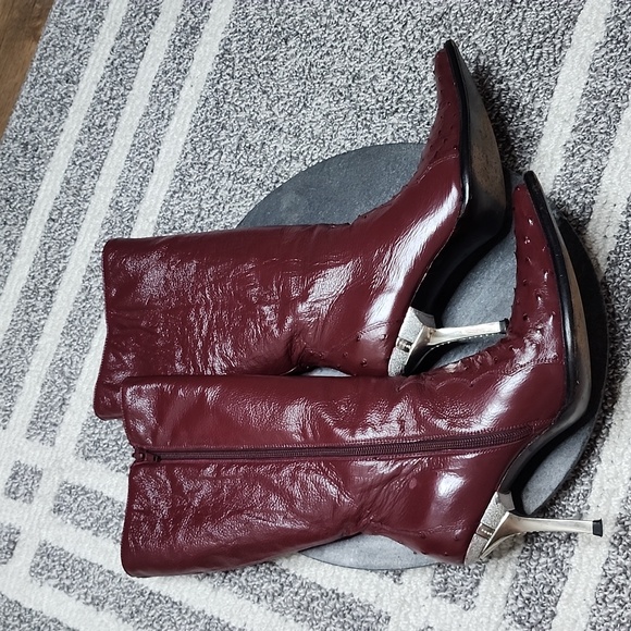 Leather maroon boots CUTE! - Picture 9 of 14